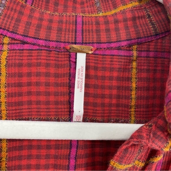 Free People Break My Stride Button down red plaid Sz XS - Picture 2 of 7